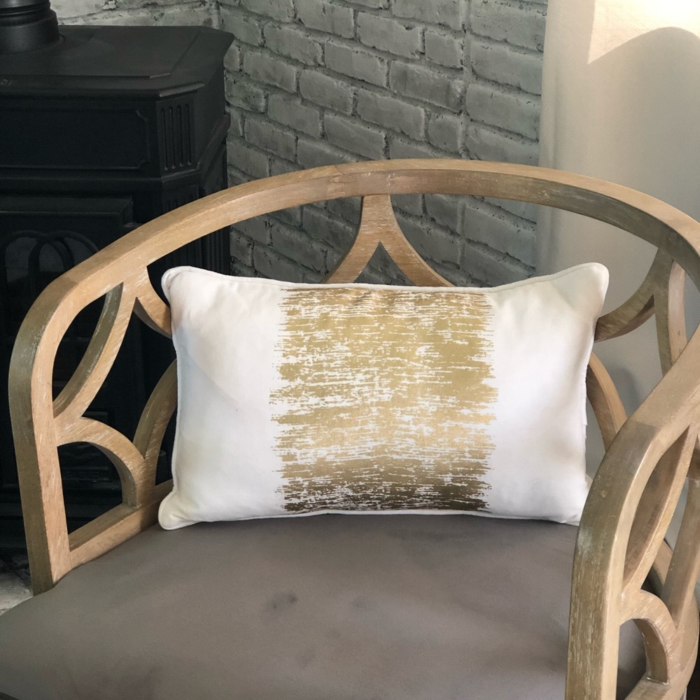 White Pillow with gold detail